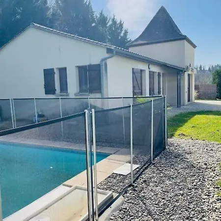 Maison*piscine*3 Kms De Sarlat Proissans